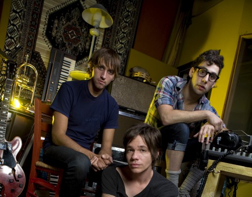 Ruess’ new band is brash, effervescent on debut CD