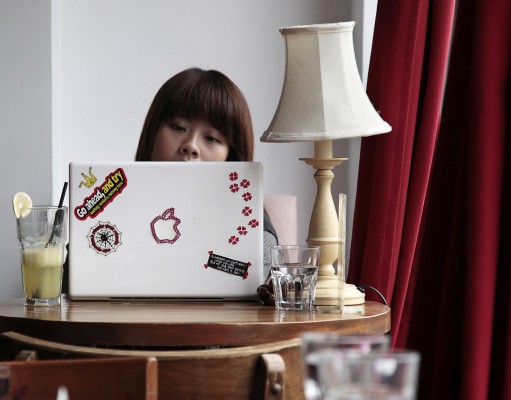 Homebound flu victims could stymie Internet