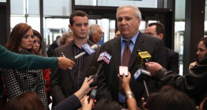 Journalism students paid witness, Illinois prosecutors say