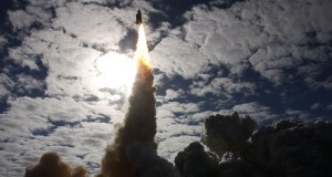 Space shuttle Atlantis sets off on 11-day mission