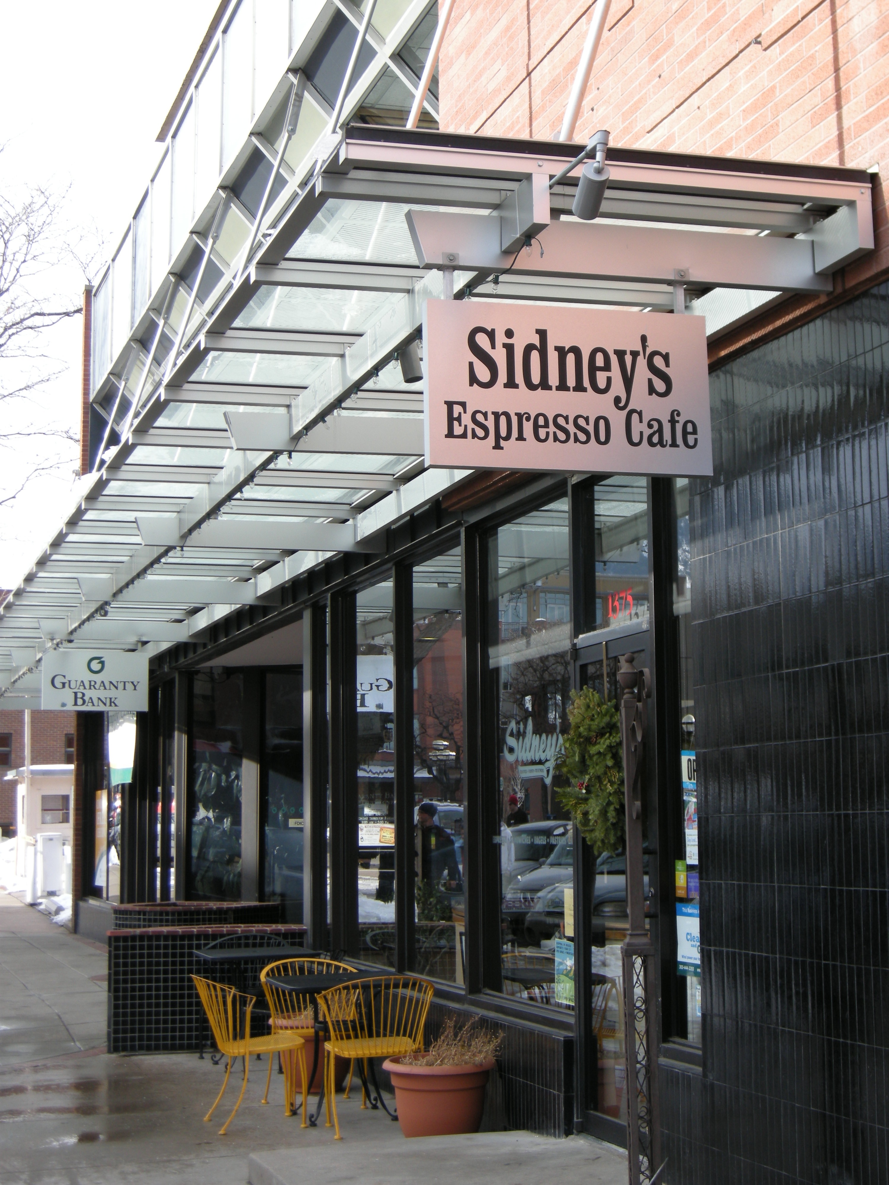 Local consultant makes sense of recent dining closures