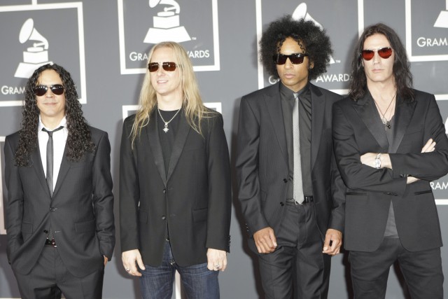 MUS-GRAMMYS