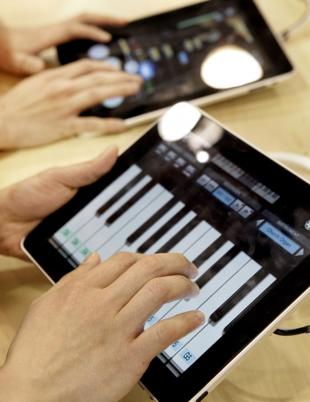 CPT-APPLE-IPAD