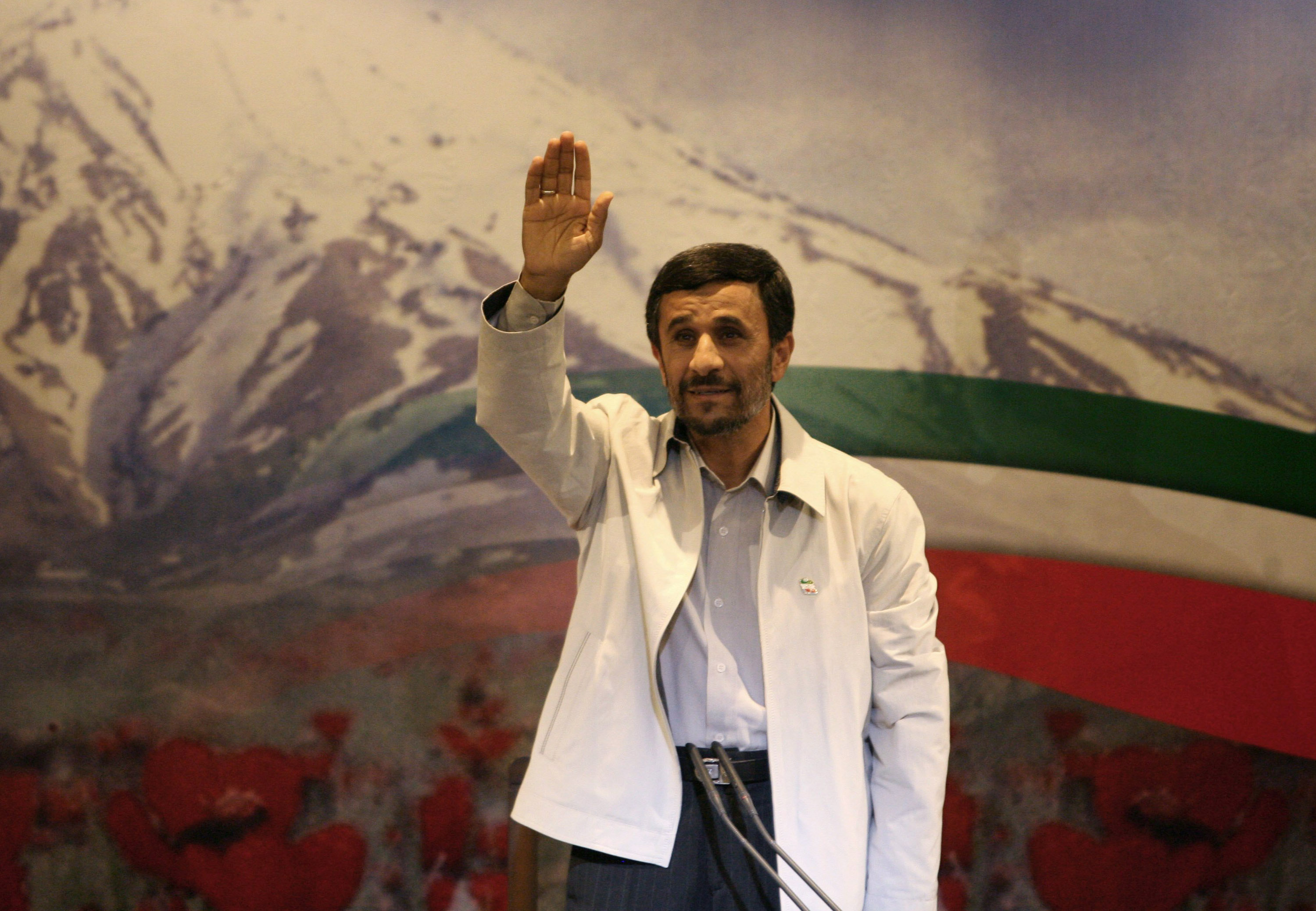 Ahmadinejad’s New York visit to dominate U.N. nuclear meeting