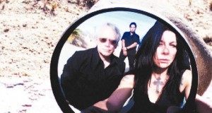 Concrete Blonde tours for the fun of it