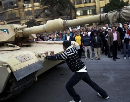 Hundreds of thousands join Egypt protests