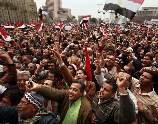 Egypt’s new cabinet meets as protests continue