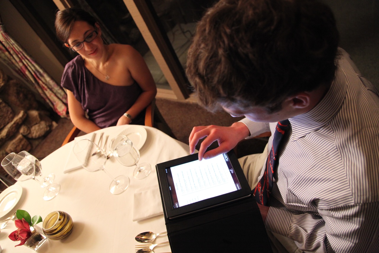 Flagstaff adopts iPads for wine list