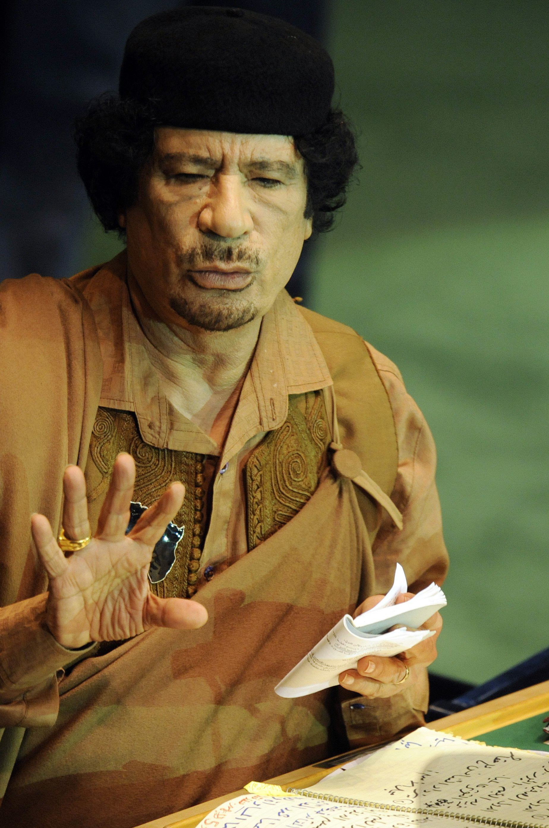 Bomb Gaddafi’s runways