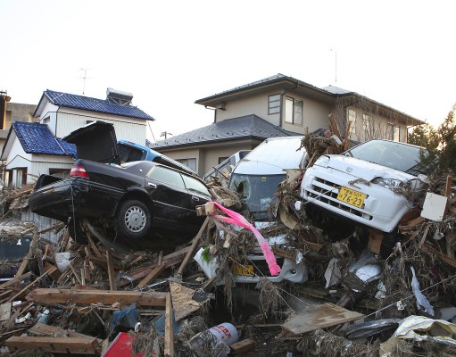 Japan quake toll could number in tens of thousands