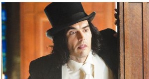 ‘Arthur’ a tipsy remake