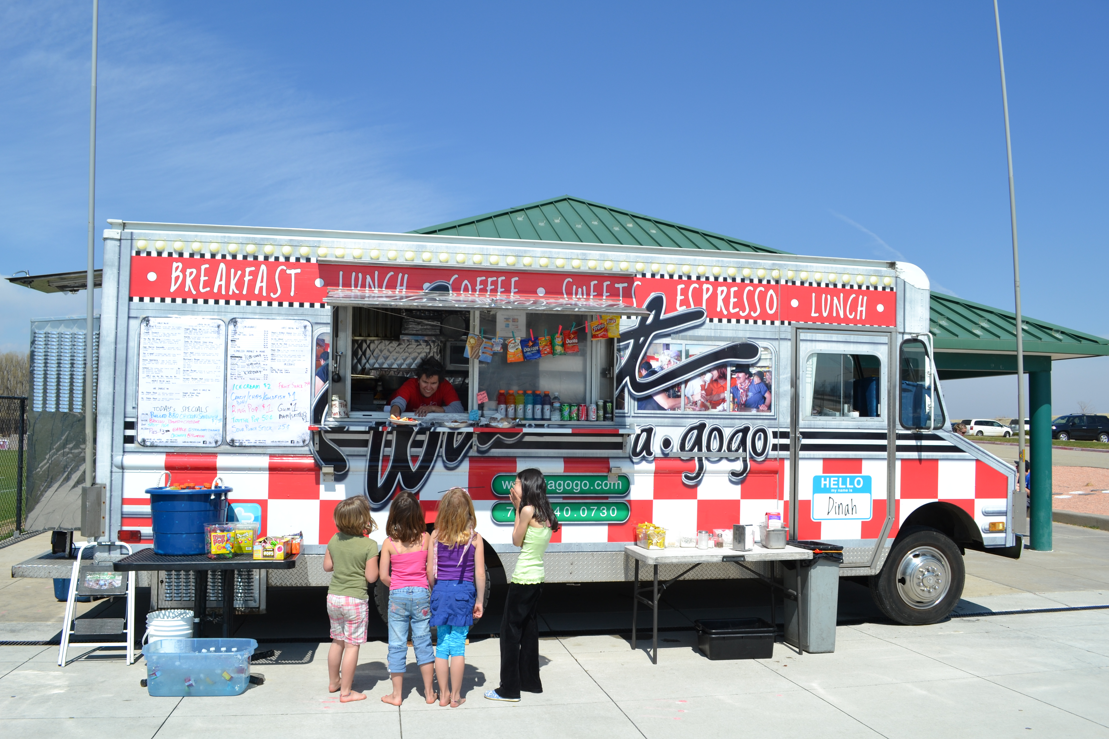 Making room for mobile food trucks