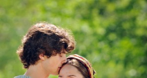 In age of new technologies, theater still endures