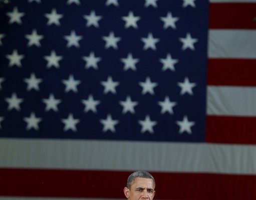 Obama takes fight to Congress on first stop of bus tour