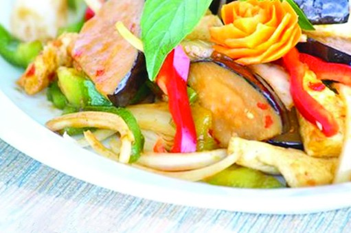 Aloy succeeds Chy for Thai