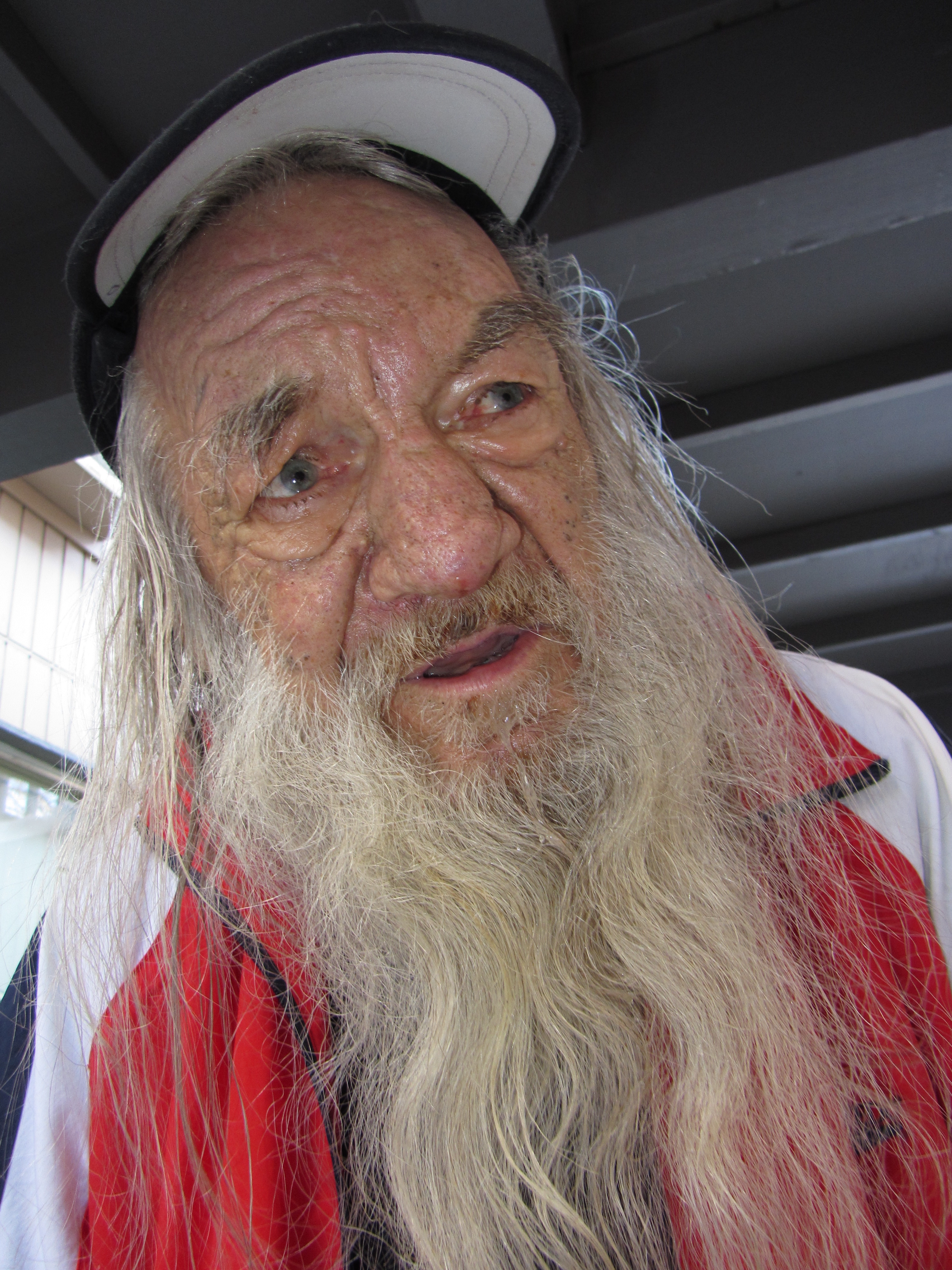 Reverend Friendly, street poet, dies at 76