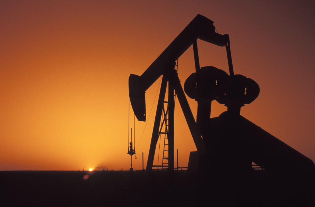 Big Oil&rsquo;s Banner Year: Higher Prices, Record Profits, Less Oil