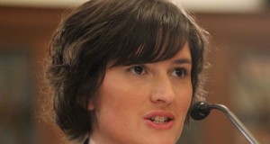Obama calls Sandra Fluke, student dissed by Rush Limbaugh