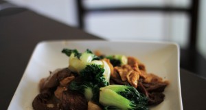 Pad Si Ew: The middle ground of homemade Thai