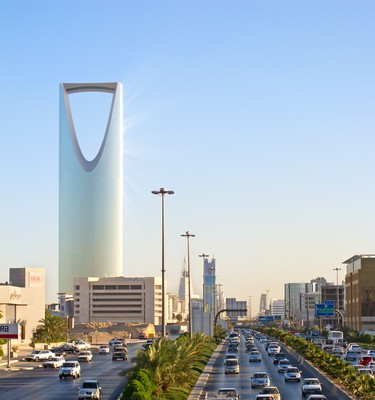 Saudi Arabia Plans to Launch the Most Ambitious Solar Energy Program on Earth