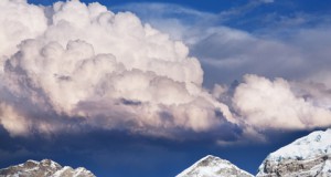 Everest Overcrowding: Can It Be Fixed?