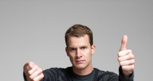Daniel Tosh apologizes for rape jokes at comedy club
