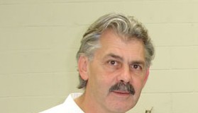 Formula One Legend Murray Sets Course for Energy-Efficient Car Design