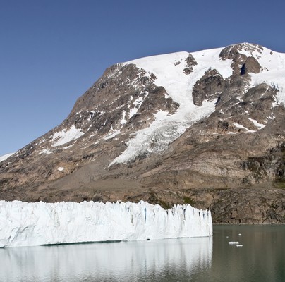 Crisis of ice for Greenland