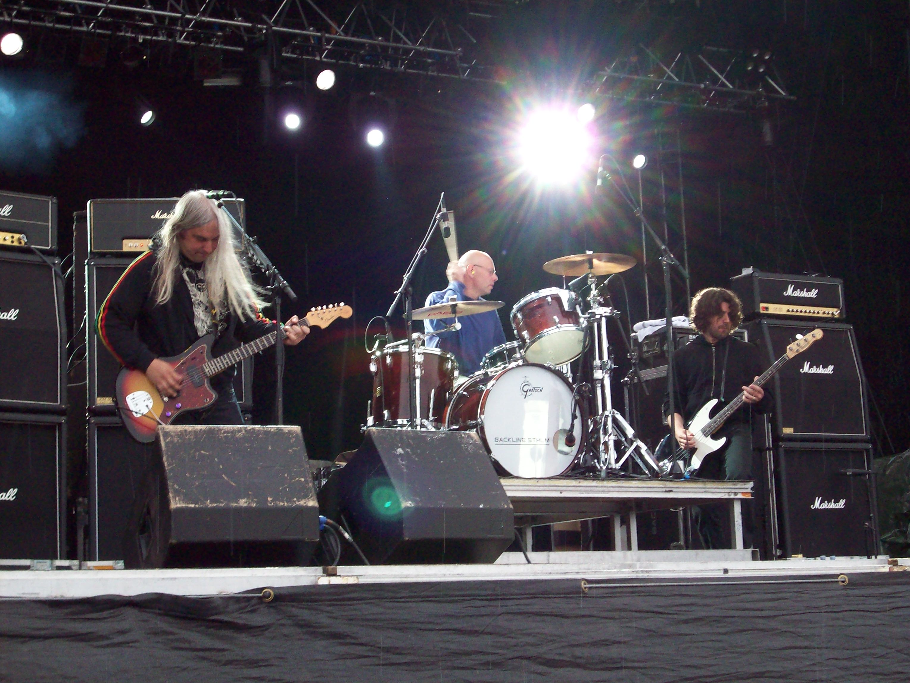 Dinosaur Jr. pulls it all together