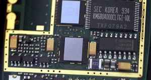 Yes, your cell phone contains toxins