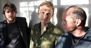 Filling the gap between Medeski, Martin and Wood