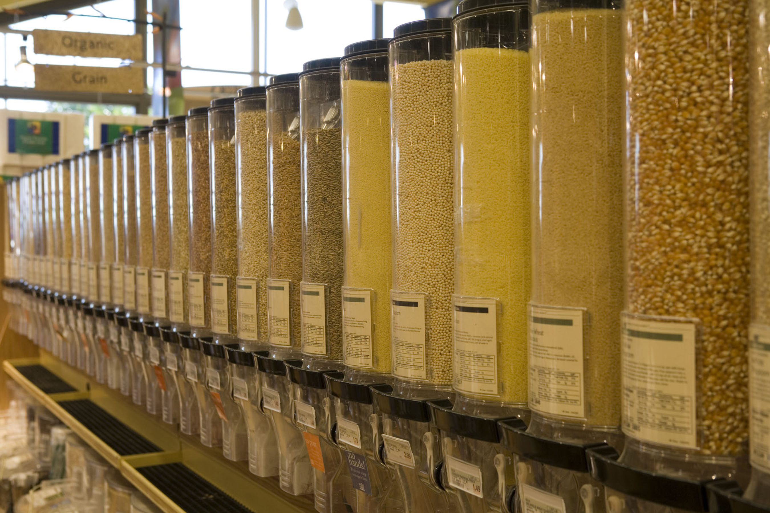Whole Foods will require GMO labeling on its foods by 2018