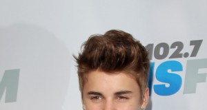 Justin Bieber’s pet monkey: Stunner, it’s a terrible idea