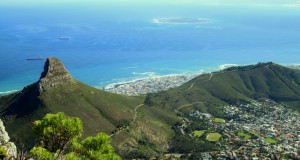 Balloon-powered flight in South Africa honors Nelson Mandela