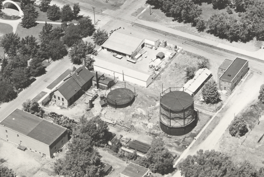 Experts: Contamination from teahouse site likely spread