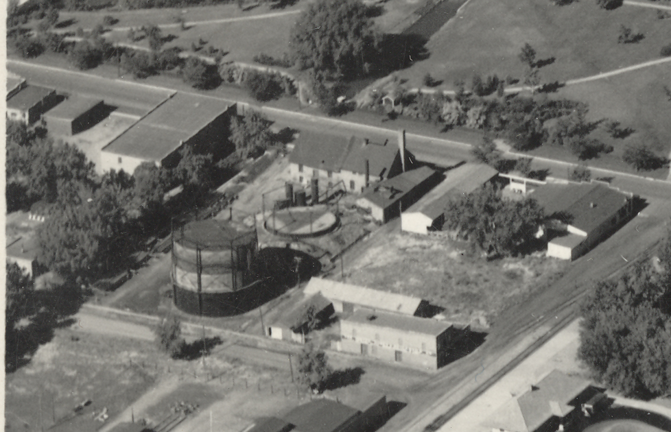 Boulder&rsquo;s town gas processes and the resulting contamination