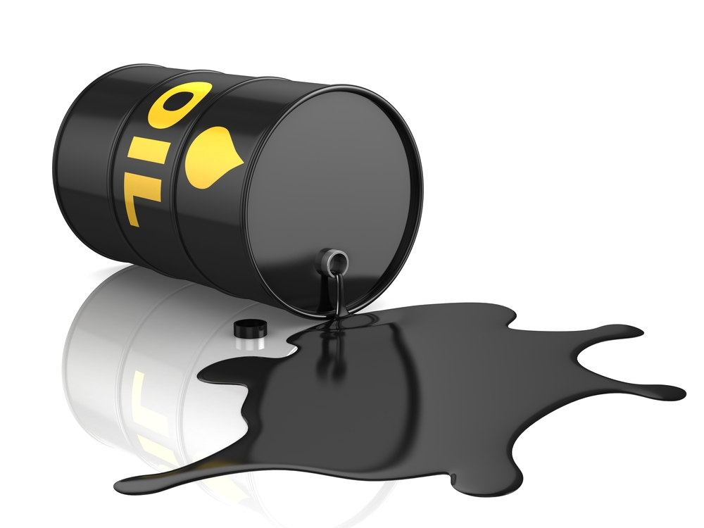 Oil spill damages trees in 104-acre area in Canada