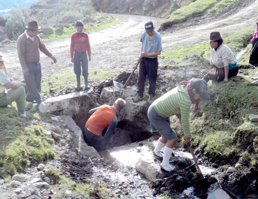 Getting lost leads to building community