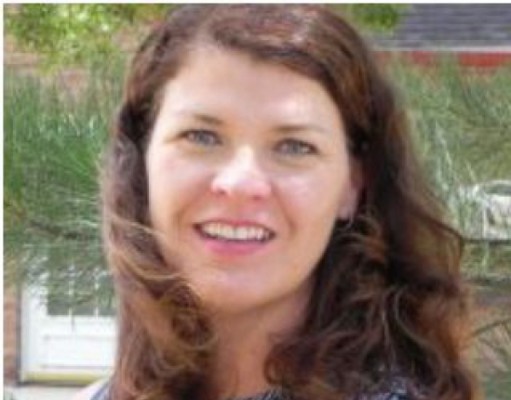 Victoria Simonsen, Lyons town administrator