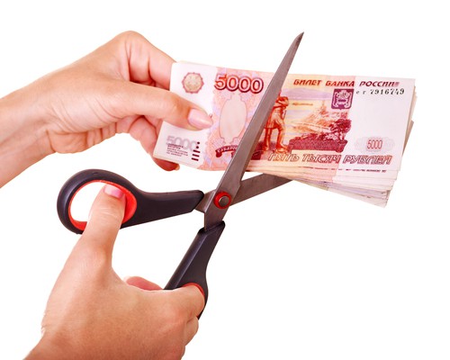 Russian currency hits new low