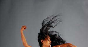 Neel/Blutopia: dreams, interruptions