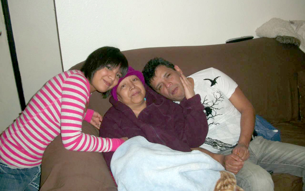 From left to right: Valeria, her mother Gloria Vega and father Martin. 