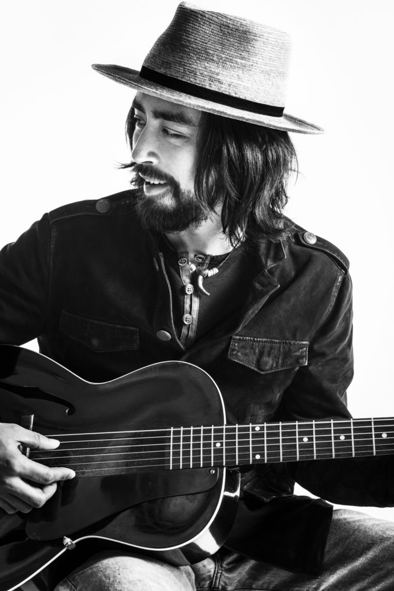 Jackie Greene is a rock star