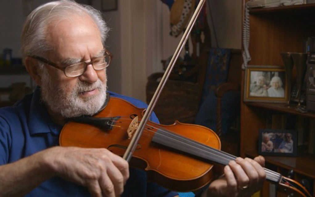 Polish Holocaust survivor Joe Feingold traded cigarettes to get his violin in 1947. 