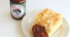 Putting on condiments