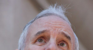 The return of three-dot pot journalism