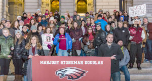 Alumni rally behind Florida alma mater