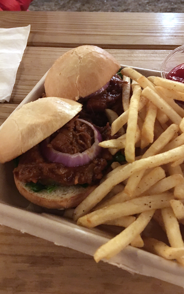 Try this week: Jackfruit sliders, buttobi modern burger, and more