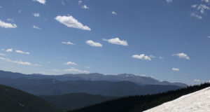 A 4-year-old kid just skied every month for a year