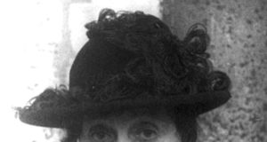 Social separating with Alice B. Toklas